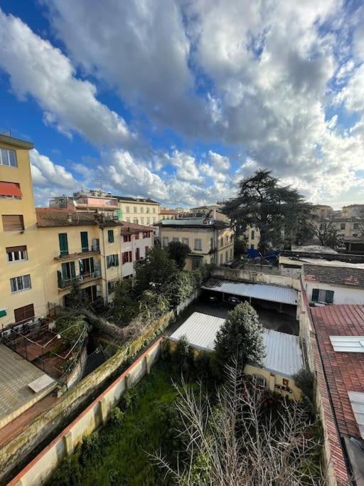 Luminoso Appartamento Fiorentino Florença Exterior foto
